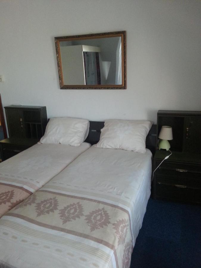 All-In Hotel 's-Hertogenbosch  ภายนอก รูปภาพ